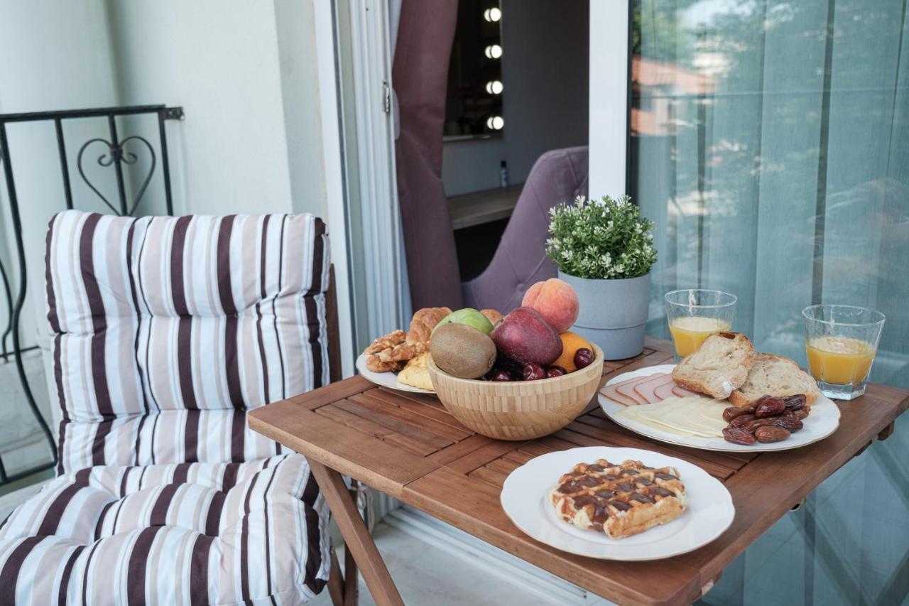 Remvi Apartment Komotini Bagian luar foto