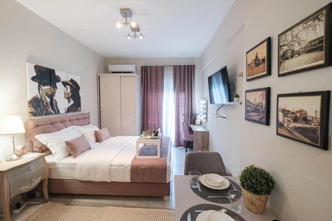 Remvi Apartment Komotini Bagian luar foto